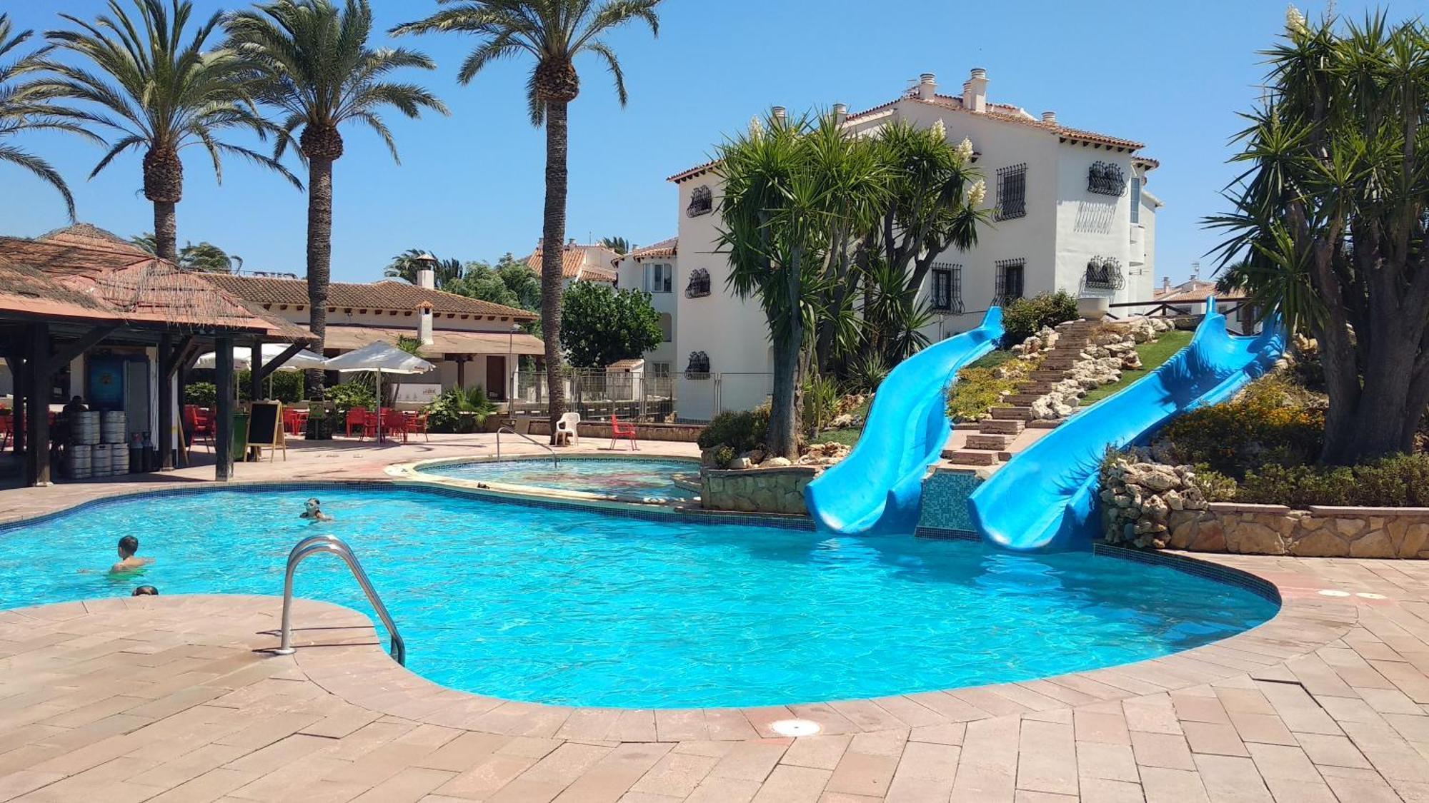 Moderno Apartamento Con Wifi Gratis Denia Luaran gambar